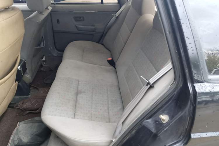 Used Volkswagen Santana Classic 2007 1.8L Jingchang Model Left Rear Seat