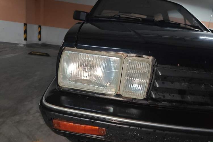 Used Volkswagen Santana Classic 2007 1.8L Jingchang Model Right Front Headlight