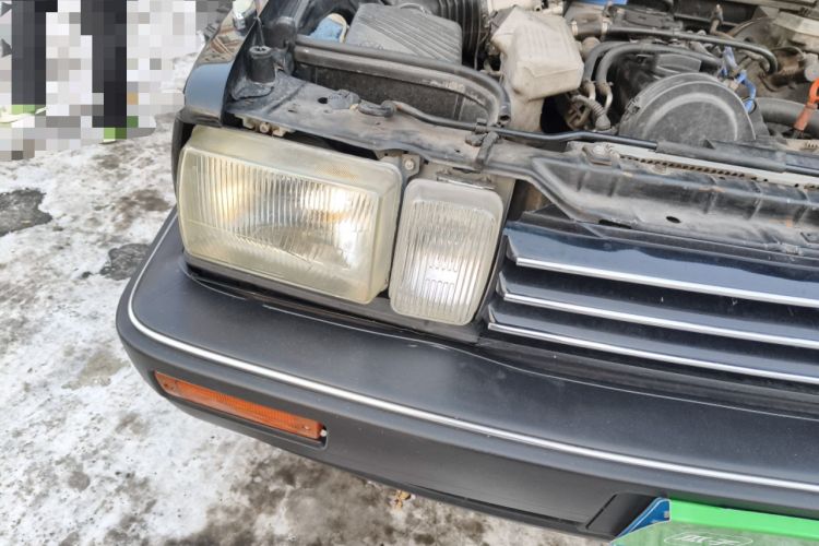 Used Volkswagen Santana Classic 2007 1.8L Jingchang Model Right Front Headlight