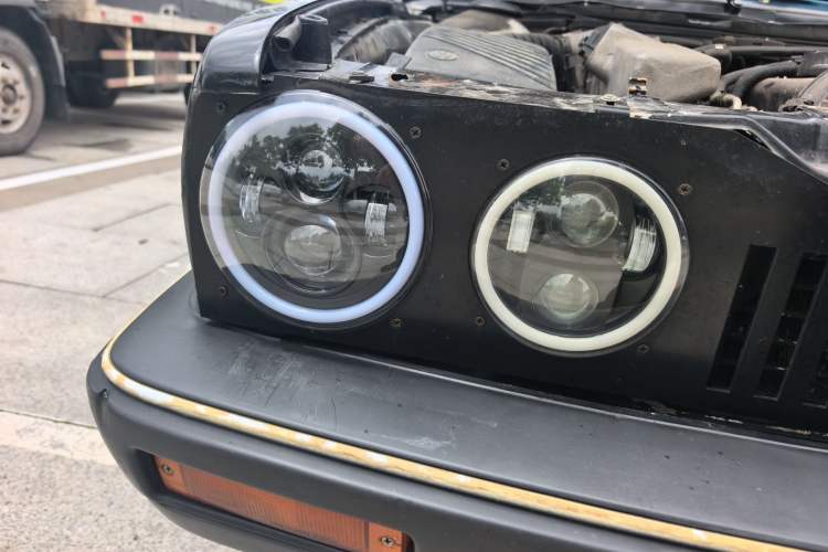 Used Volkswagen Santana Classic 2007 1.8L Jingchang Model Right Front Headlight