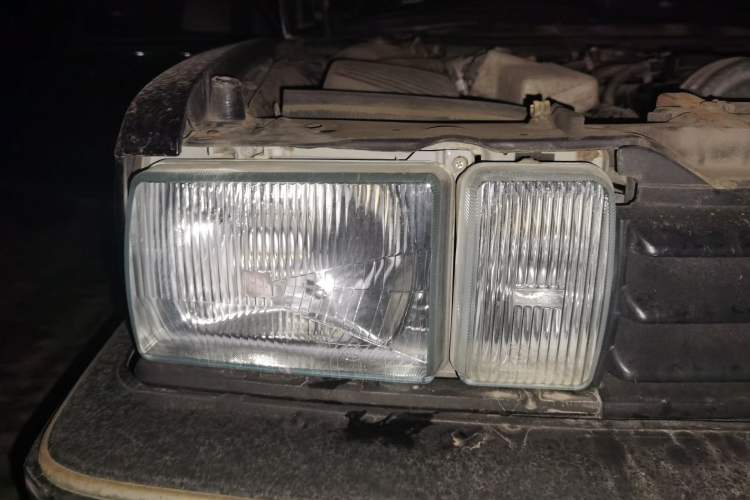 Used Volkswagen Santana Classic 2007 1.8L Jingchang Model Right Front Headlight