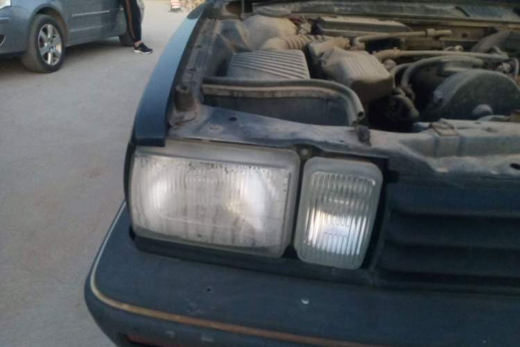 Used Volkswagen Santana Classic 2007 1.8L Jingchang Model Right Front Headlight