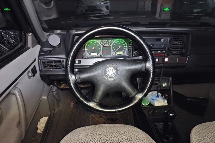 Used Volkswagen Santana Classic 2007 1.8L Jingchang Model Steering Wheel