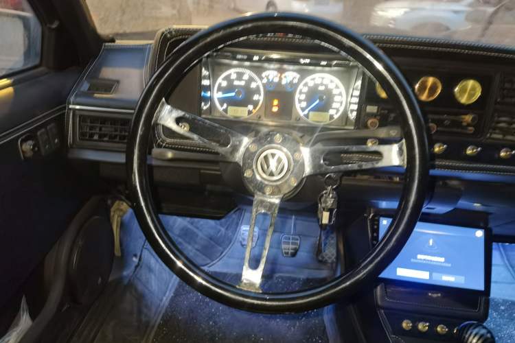 Used Volkswagen Santana Classic 2007 1.8L Jingchang Model Steering Wheel
