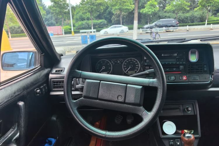 Used Volkswagen Santana Classic 2007 1.8L Jingchang Model Steering Wheel