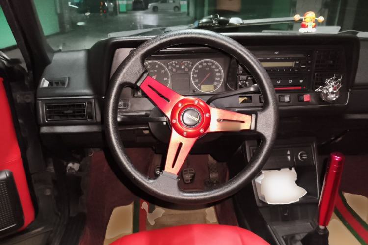 Used Volkswagen Santana Classic 2007 1.8L Jingchang Model Steering Wheel