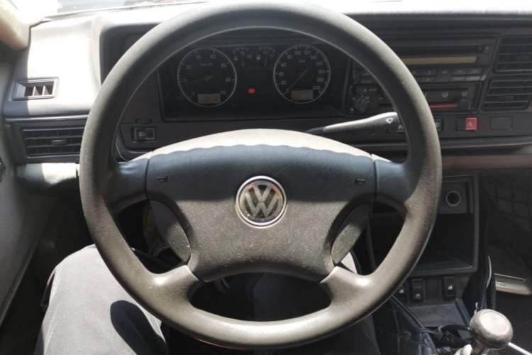 Used Volkswagen Santana Classic 2007 1.8L Jingchang Model Steering Wheel