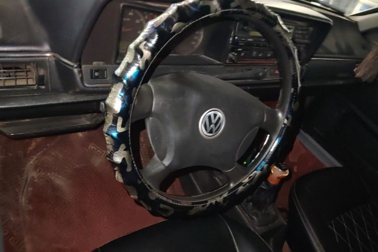 Used Volkswagen Santana Classic 2007 1.8L Jingchang Model Steering Wheel