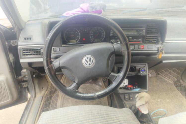 Used Volkswagen Santana Classic 2007 1.8L Jingchang Model Steering Wheel