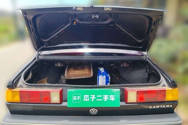 Used Volkswagen Santana Classic 2007 1.8L Jingchang Model Trunk