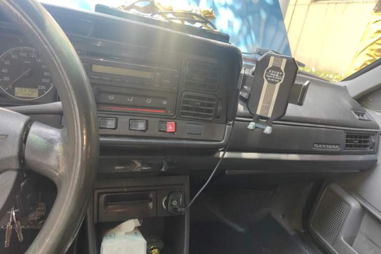 Used Volkswagen Santana Classic 2007 1.8L Jingchang Model Audio And AC Panel