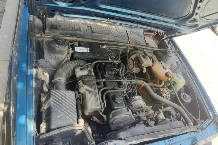 Used Volkswagen Santana Classic 2007 1.8L Jingchang Model Engine Bay