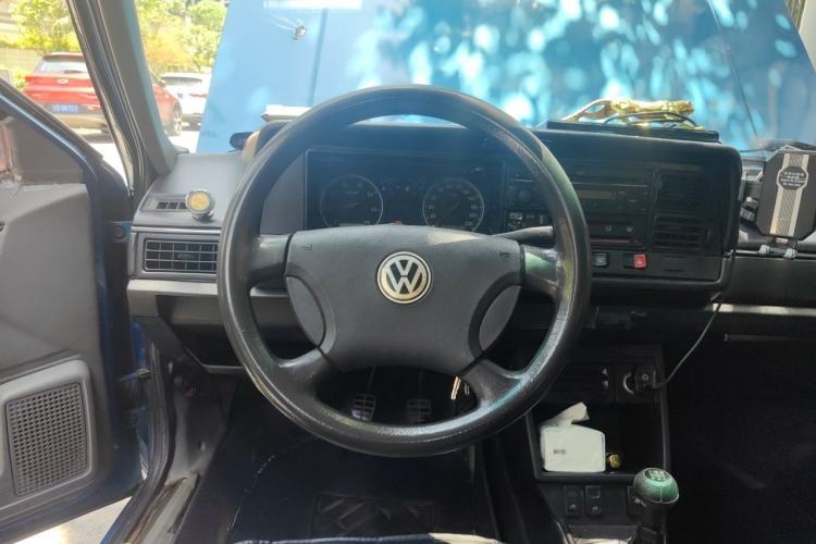 Used Volkswagen Santana Classic 2007 1.8L Jingchang Model Steering Wheel