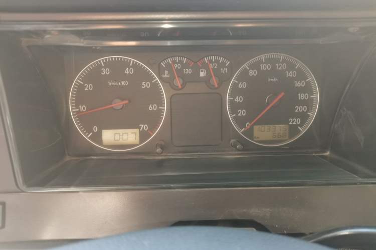 Used Volkswagen Santana Classic 2007 1.8L Jingchang Model Instrument Cluster