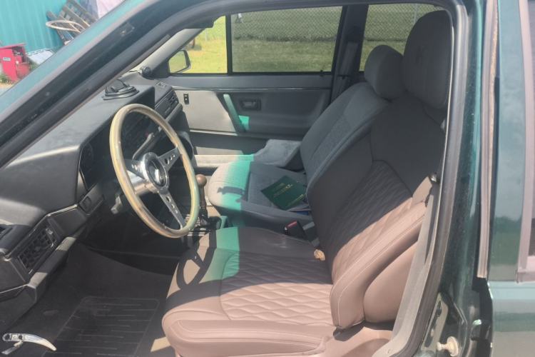 Used Volkswagen Santana Classic 2007 1.8L Jingchang Model Left Front Seat
