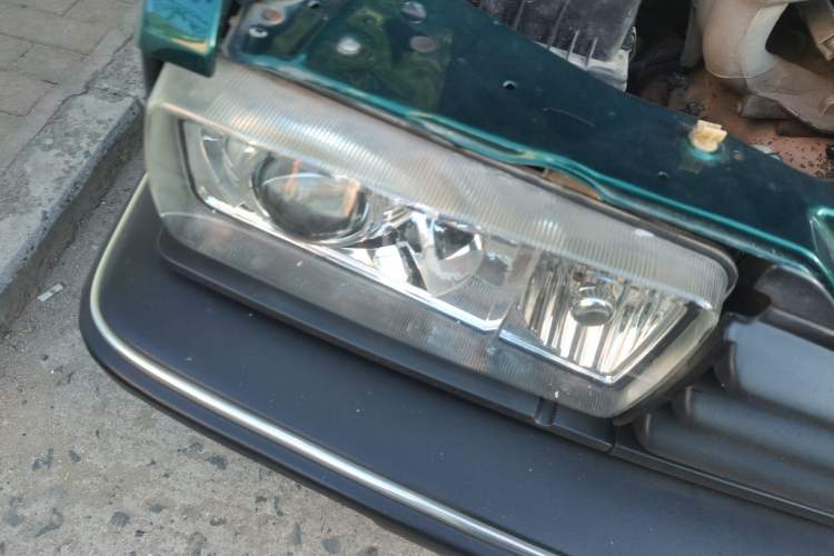 Used Volkswagen Santana Classic 2007 1.8L Jingchang Model Right Front Headlight