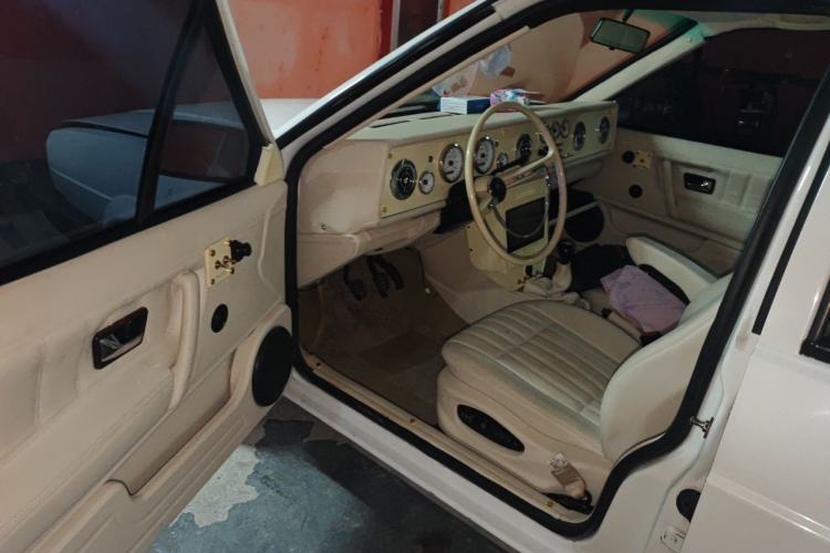 Used Volkswagen Santana Classic 2007 1.8L Jingchang Model Driver Seat