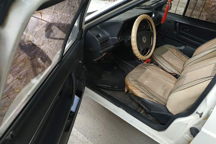 Used Volkswagen Santana Classic 2007 1.8L Jingchang Model Driver Seat