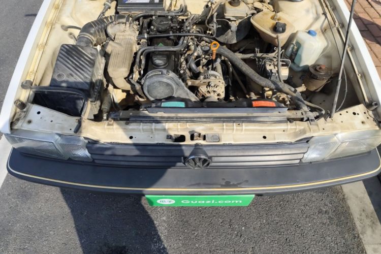 Used Volkswagen Santana Classic 2007 1.8L Jingchang Model Engine Bay