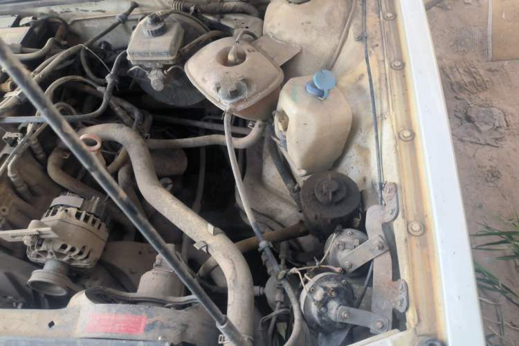Used Volkswagen Santana Classic 2007 1.8L Jingchang Model Engine Bay Left