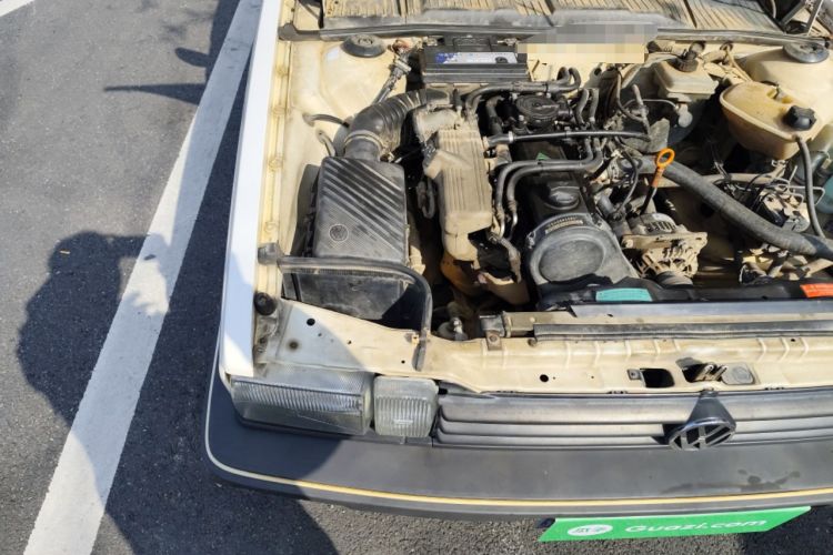 Used Volkswagen Santana Classic 2007 1.8L Jingchang Model Engine Bay Right