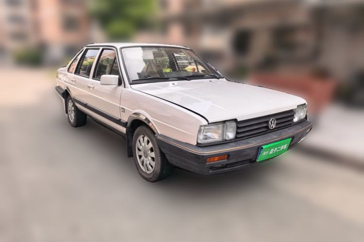 Used Volkswagen Santana Classic 2007 1.8L Jingchang Model Front Right 45 Deg