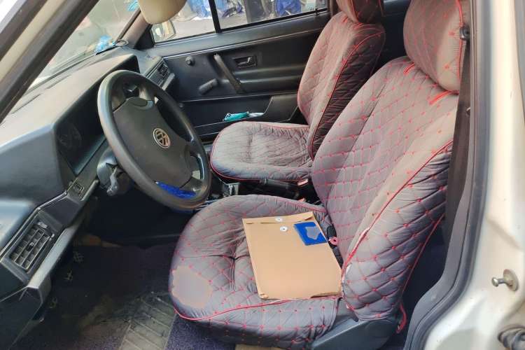 Used Volkswagen Santana Classic 2007 1.8L Jingchang Model Left Front Seat