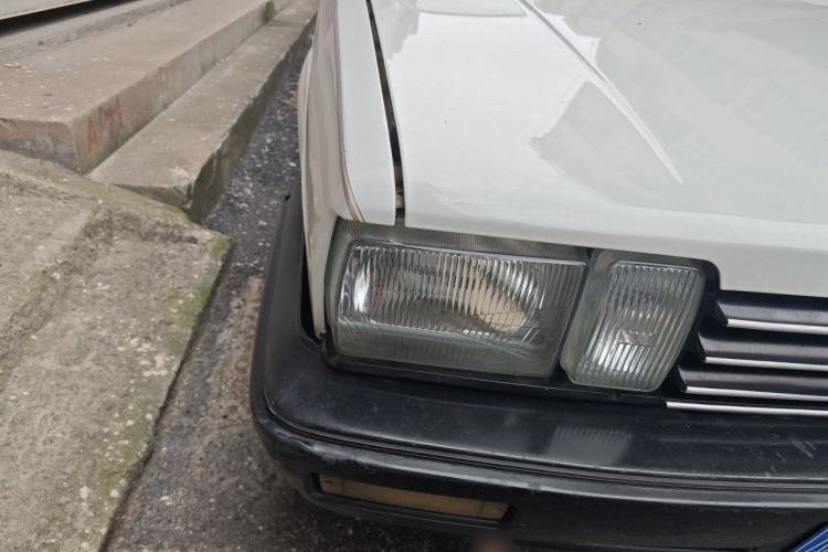 Used Volkswagen Santana Classic 2007 1.8L Jingchang Model Right Front Headlight