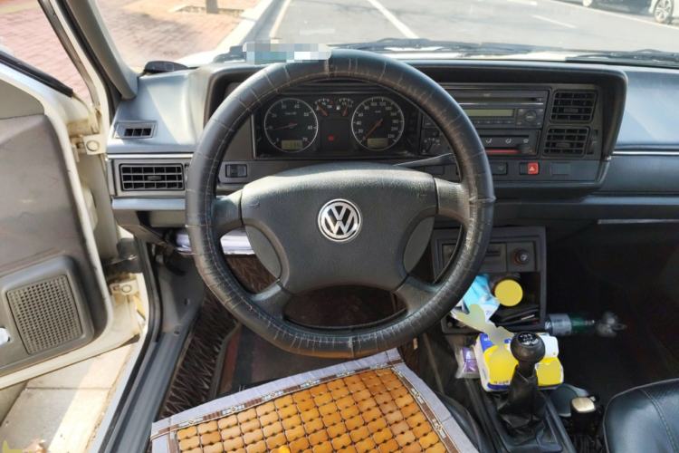 Used Volkswagen Santana Classic 2007 1.8L Jingchang Model Steering Wheel