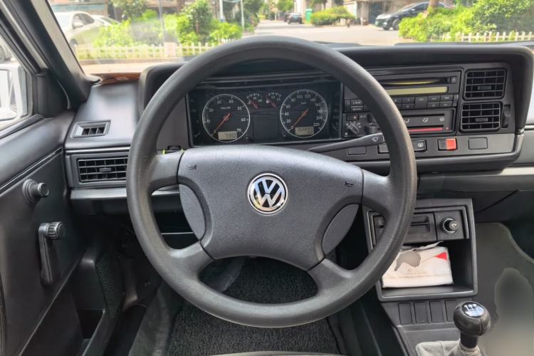 Used Volkswagen Santana Classic 2007 1.8L Jingchang Model Steering Wheel