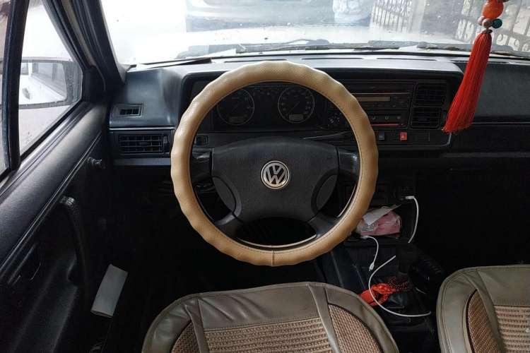 Used Volkswagen Santana Classic 2007 1.8L Jingchang Model Steering Wheel