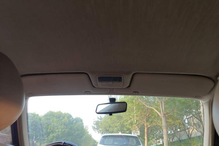 Used Volkswagen Santana Vista 2004 1.8L Manual Luxury Model Headliner