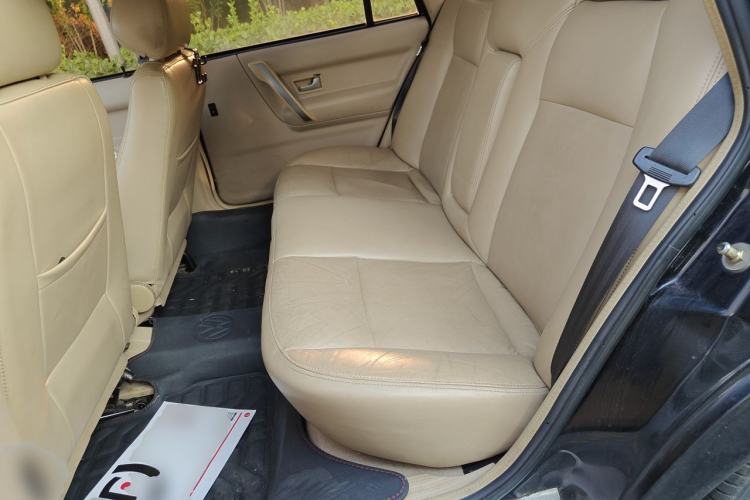 Used Volkswagen Santana Vista 2004 1.8L Manual Luxury Model Left Rear Seat