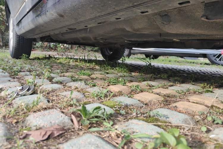 Used Volkswagen Santana Vista 2005 1.8L Manual Value-Added Model Chassis Front Right