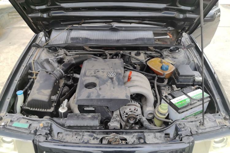 Used Volkswagen Santana Vista 2005 1.8L Manual Value-Added Model Engine Bay