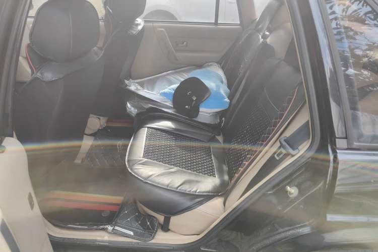 Used Volkswagen Santana Vista 2005 1.8L Manual Value-Added Model Left Rear Seat