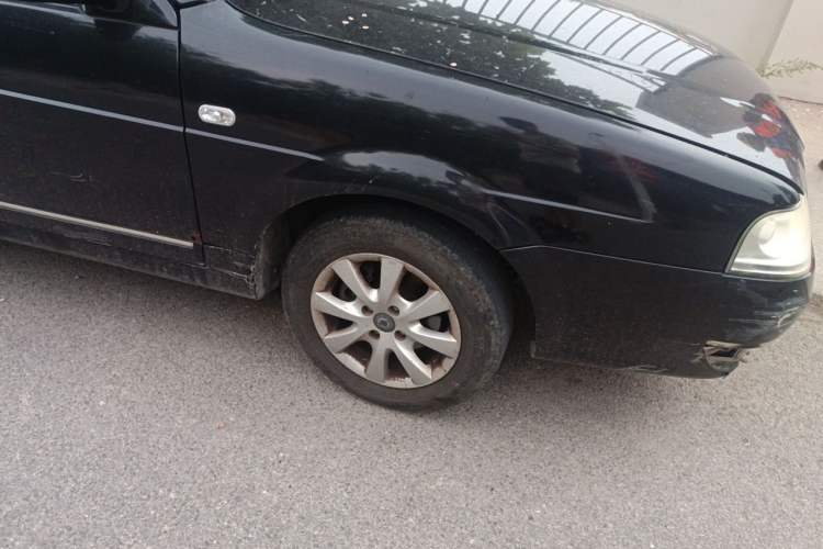 Used Volkswagen Santana Vista 2005 1.8L Manual Value-Added Model Right Front Wheel Hub