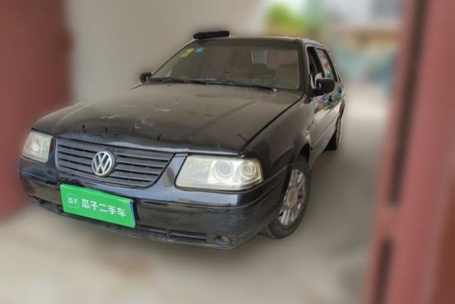Ojetý Volkswagen Santana Vista 2006 1.8L Manual Base Model