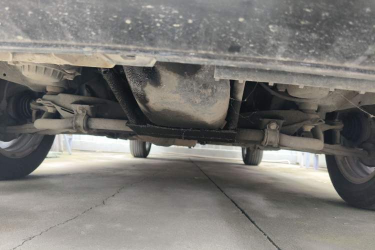 Used Volkswagen Santana Vista 2006 1.8L Manual Base Model Chassis Front