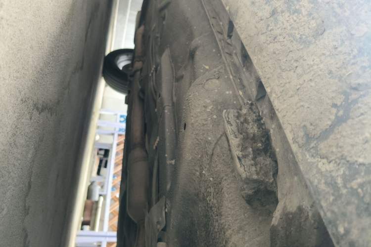 Used Volkswagen Santana Vista 2006 1.8L Manual Base Model Chassis Front Right