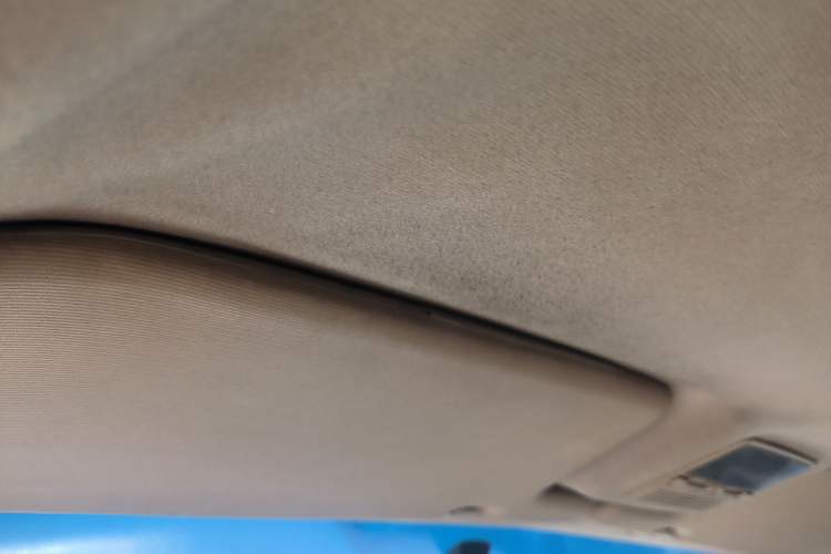 Used Volkswagen Santana Vista 2006 1.8L Manual Base Model Headliner