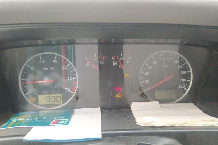 Used Volkswagen Santana Vista 2006 1.8L Manual Base Model Instrument Cluster