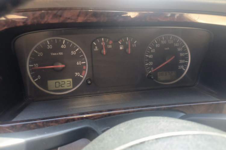 Used Volkswagen Santana Vista 2006 1.8L Manual Base Model Instrument Cluster