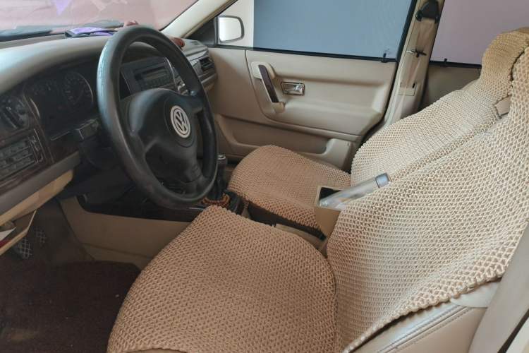 Used Volkswagen Santana Vista 2006 1.8L Manual Base Model Left Front Seat