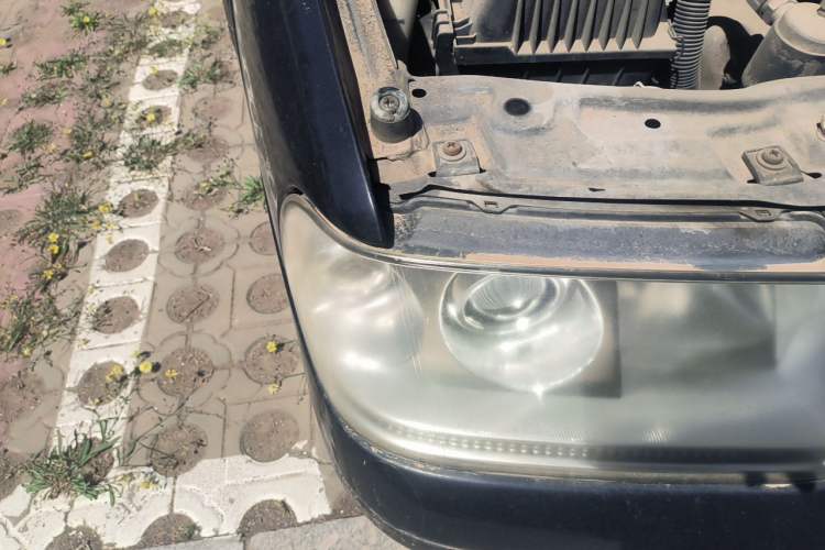 Used Volkswagen Santana Vista 2006 1.8L Manual Base Model Right Front Headlight