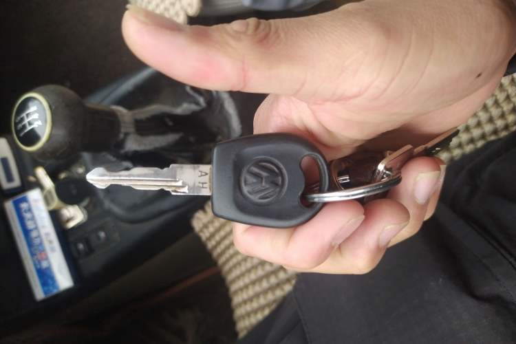 Used Volkswagen Santana Vista 2006 1.8L Manual Base Model Vehicle Key