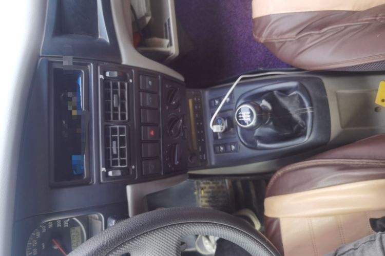 Used Volkswagen Santana Vista 2008 1.8L Manual Sishang Model Audio And AC Panel