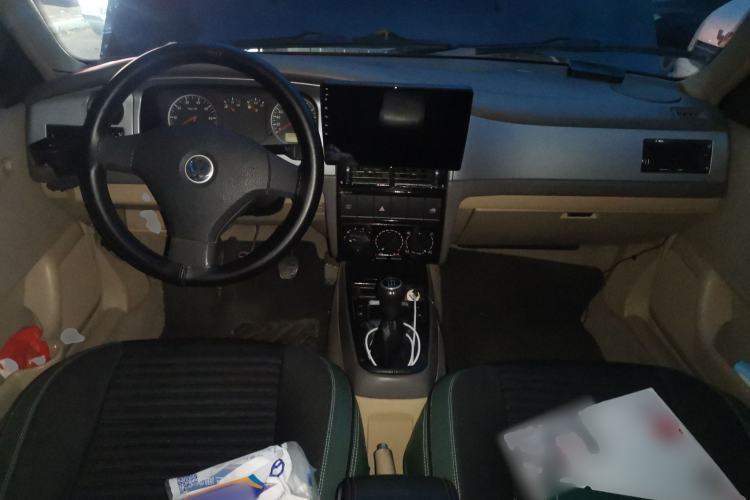 Used Volkswagen Santana Vista 2008 1.8L Manual Sishang Model Center Console
