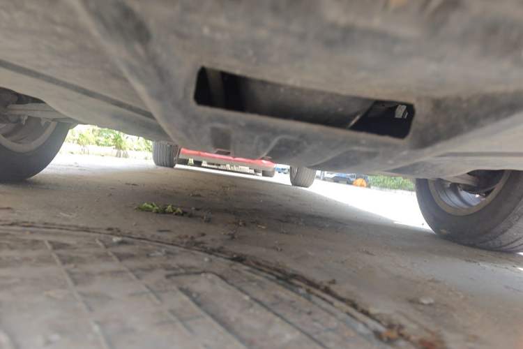 Used Volkswagen Santana Vista 2008 1.8L Manual Comfort Edition Chassis Front
