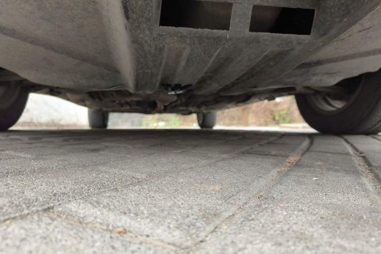 Used Volkswagen Santana Vista 2008 1.8L Manual Comfort Edition Chassis Front